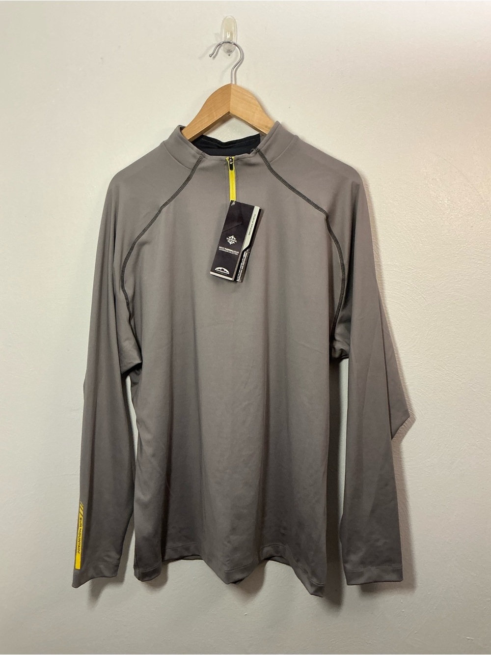 Sun Mountain Thermal Protection Second Layer Golf Quarter Zip Long Sleeve Large